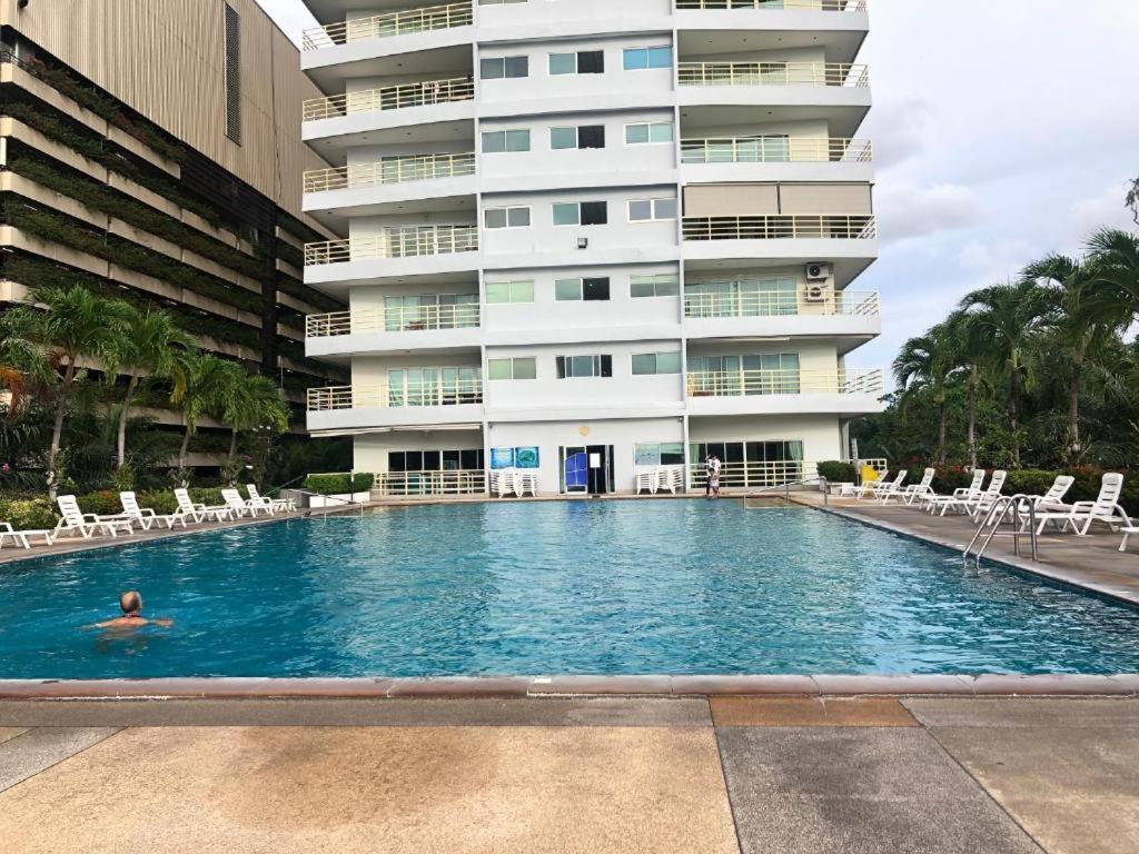 View Talay 6 Pattaya Beach By Anatolia Condo Suite エクステリア 写真