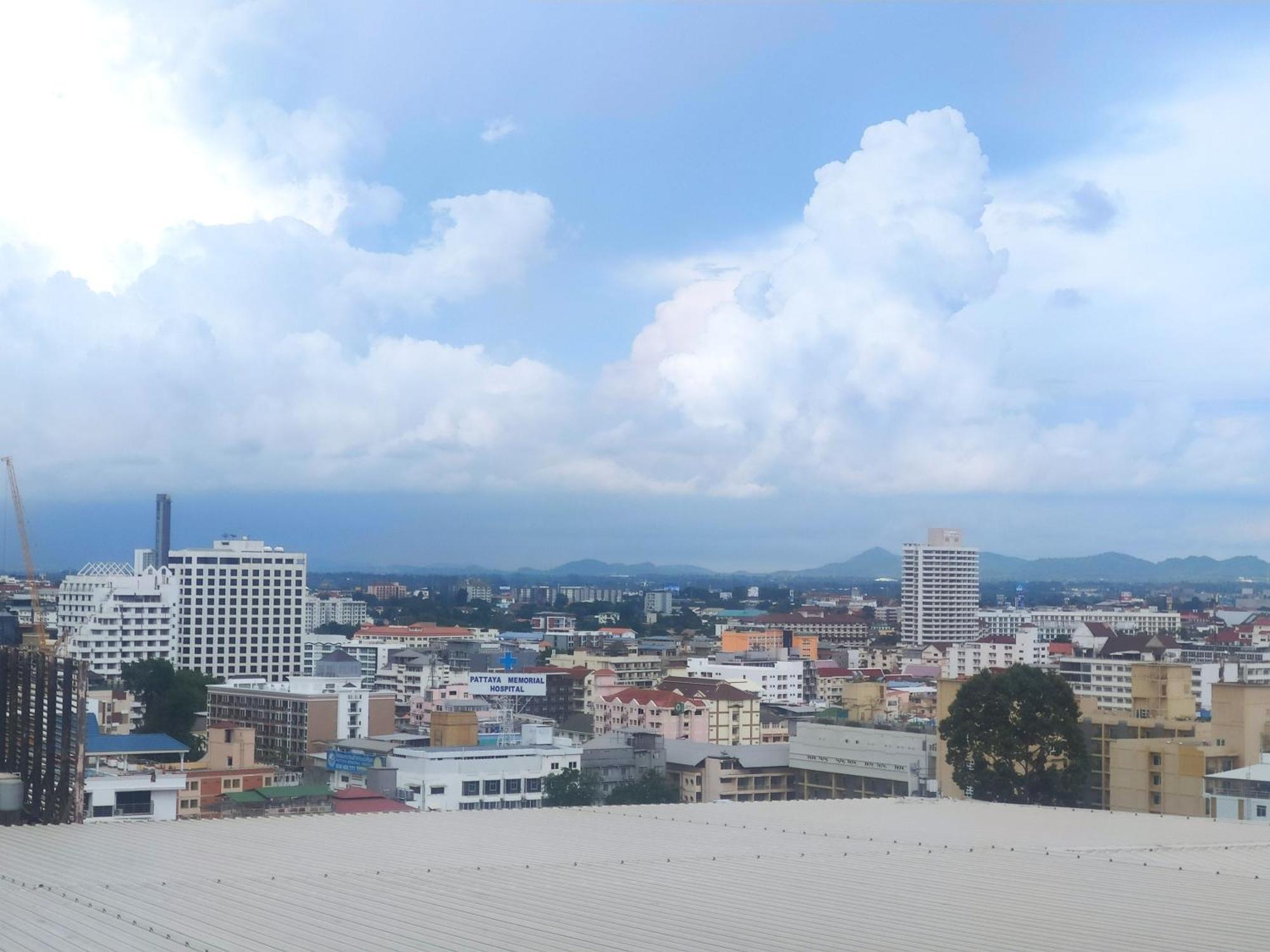 View Talay 6 Pattaya Beach By Anatolia Condo Suite エクステリア 写真