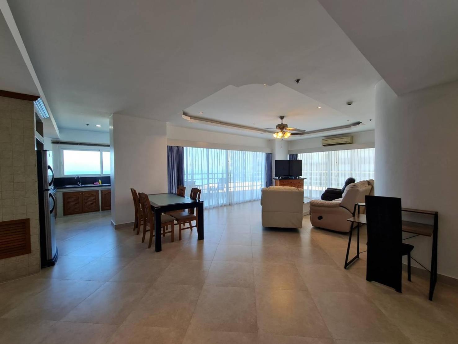 View Talay 6 Pattaya Beach By Anatolia Condo Suite エクステリア 写真