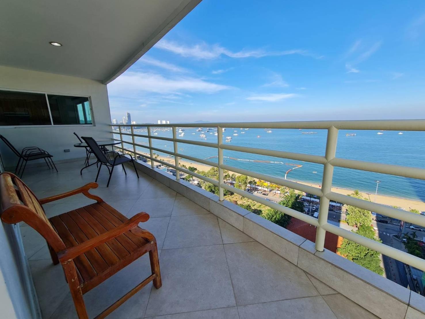 View Talay 6 Pattaya Beach By Anatolia Condo Suite エクステリア 写真