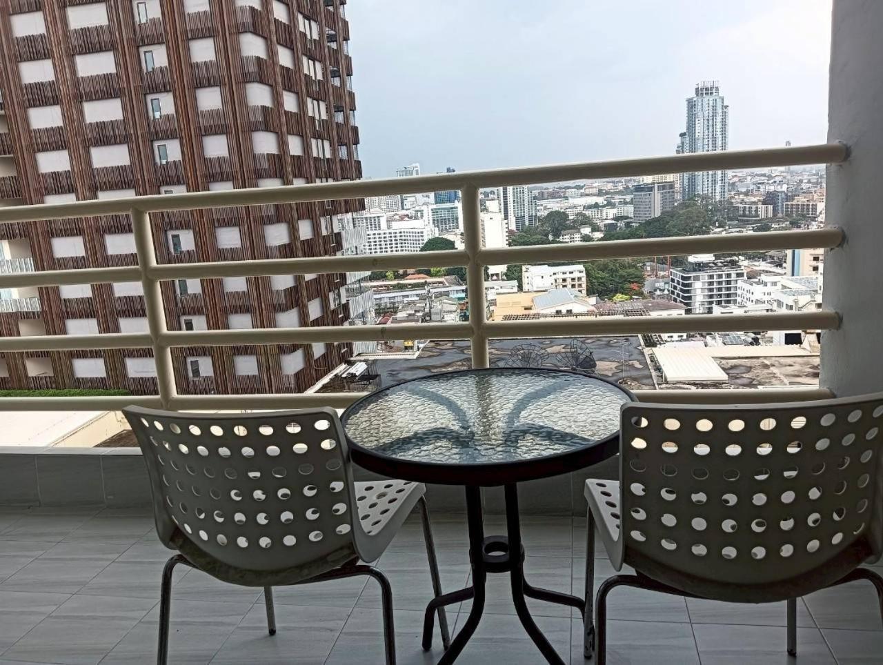 View Talay 6 Pattaya Beach By Anatolia Condo Suite エクステリア 写真