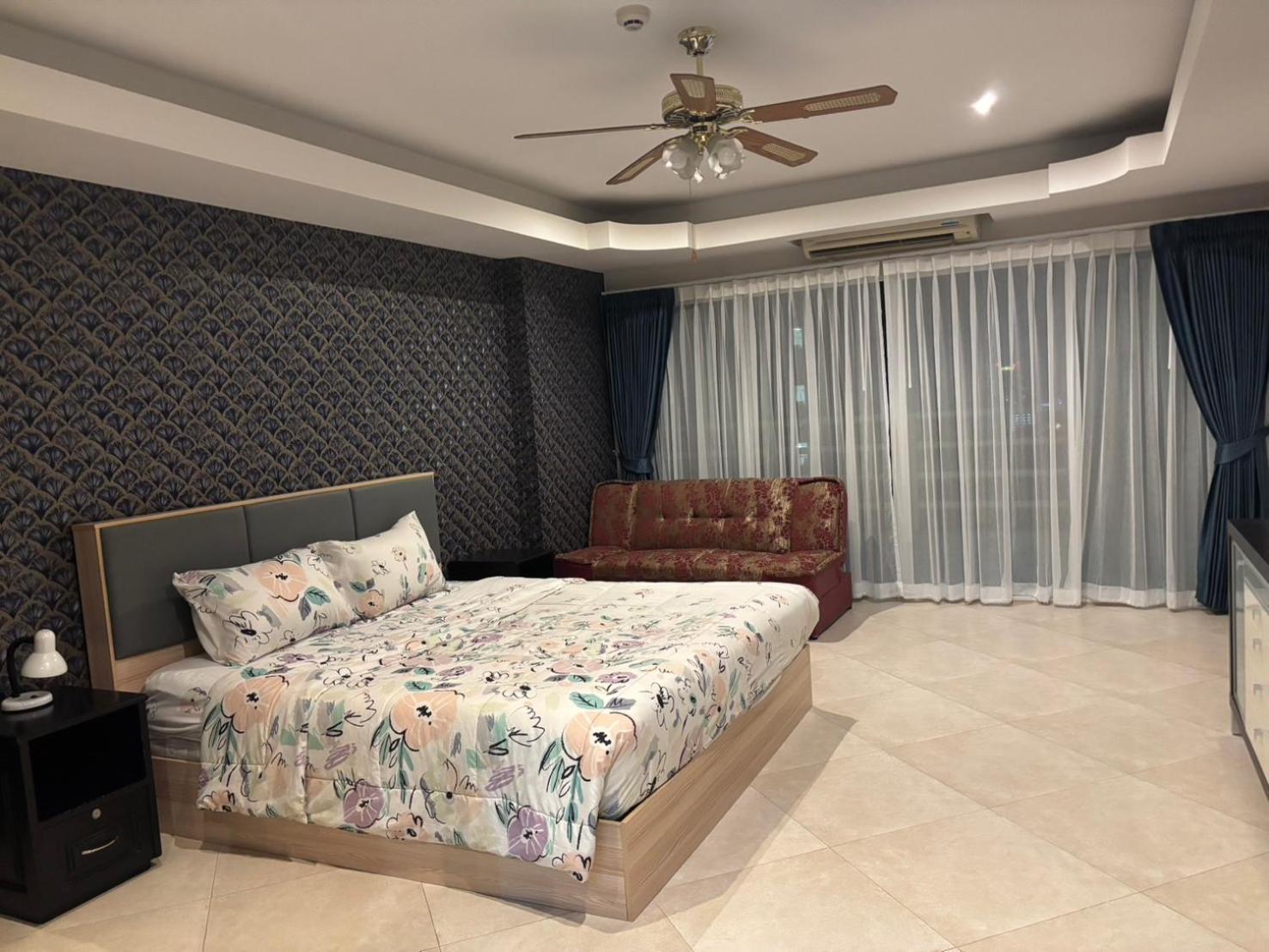 View Talay 6 Pattaya Beach By Anatolia Condo Suite エクステリア 写真